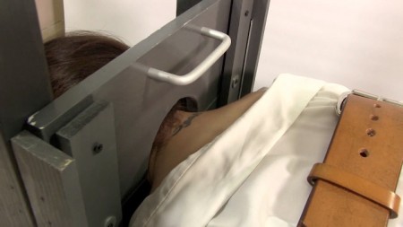 ANNESDREAMS - LAURA GUILLOTINE EXECUTION ANNESDREAMS - LAURA GUILLOTINE EXECUTION