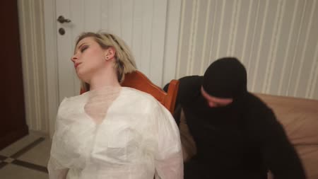 Crime House - NIGHTMARE IN WHITE Crime House - NIGHTMARE IN WHITE